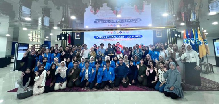 Dosen dan Mahasiswa Pendidikan Kimia FKIP UMRAH Hadiri International Guest Lecture, bahas Pendidikan dan Sains Berkelanjutan