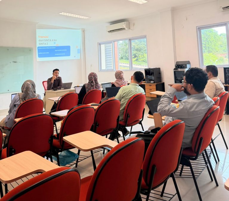 Dosen Pendidikan Kimia UMRAH Gelar Sharing Session Pengelolaan Jurnal Zarah Menuju Akreditasi Jurnal